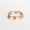 Aliança Love, 8 diamantes – Ouro rosa, diamantes – Cartier