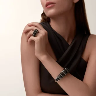 Anel Cartier Libre Tressage, obsidiana, diamantes