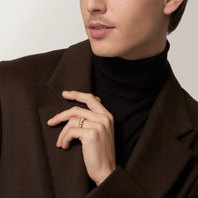 Anel Clash De Cartier, Modelo Médio