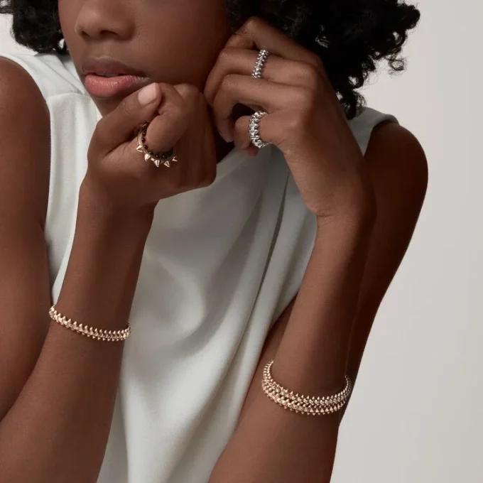 Anel Clash De Cartier Modelo Pequeno – Ouro Branco – Cartier
