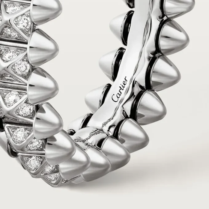 Anel Clash De Cartier, modelo pequeno, pavé