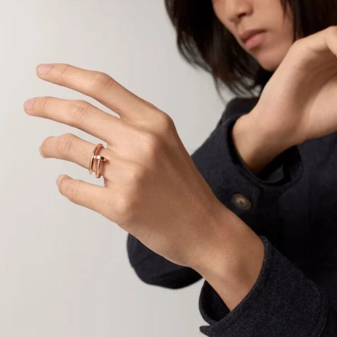 Anel Juste Un Clou – Ouro rosa – Cartier