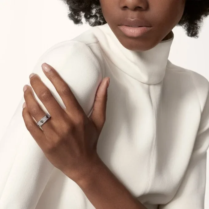 Anel Love, pavé de diamantes, cerâmica – Ouro branco, cerâmica, diamantes – Cartier