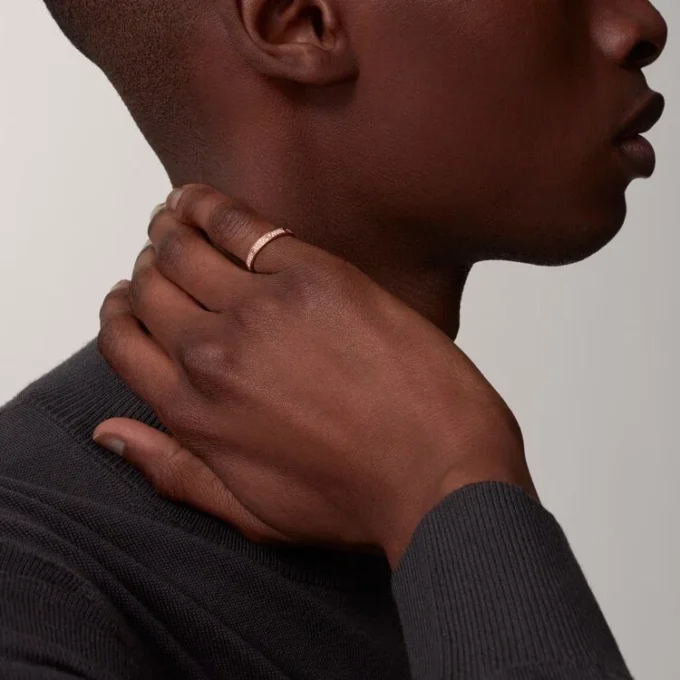 Anel Love, tamanho S – Ouro rosa, diamantes – Cartier