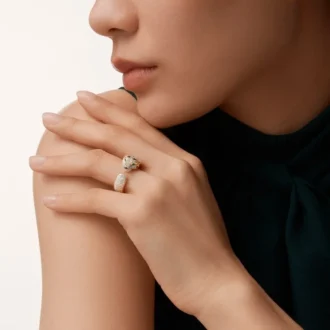Anel Panthere De Cartier, modelo médio, pavé