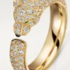 Anel Panthere De Cartier – Ouro Amarelo, Esmeraldas, Ônix, Diamantes – Cartier