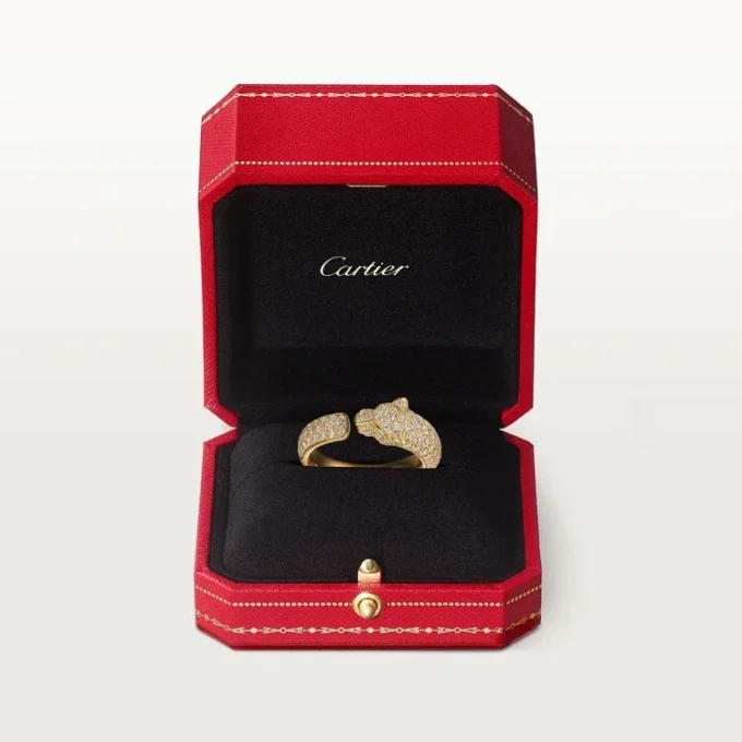 Anel Panthere De Cartier – Ouro Amarelo, Esmeraldas, Ônix, Diamantes – Cartier