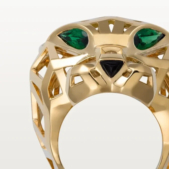 Anel Panthere De Cartier – Ouro Amarelo, Granadas Tsavoritas, Ônix – Cartier