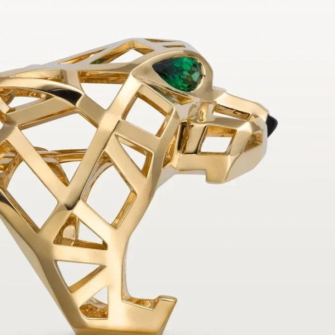 Anel Panthere De Cartier – Ouro Amarelo, Granadas Tsavoritas, Ônix – Cartier