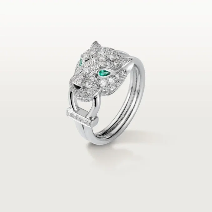 Anel Panthere De Cartier – Ouro Branco, Diamantes, Esmeraldas, Ônix – Cartier