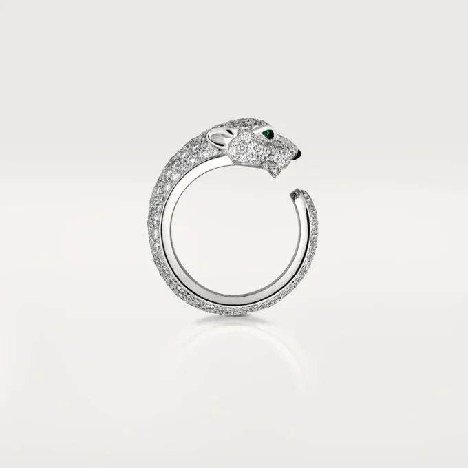 Anel Panthere De Cartier – Ouro Branco, Diamantes, Esmeraldas, Ônix – Cartier