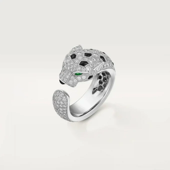 Anel Panthere De Cartier – Ouro Branco, Esmeraldas, Ônix, Diamantes – Cartier