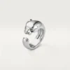 Anel Panthere De Cartier – Ouro Branco, Granadas Tsavoritas, Ônix – Cartier