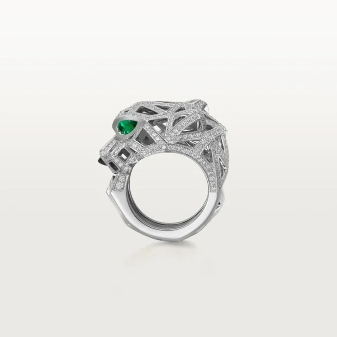 Anel Panthere De Cartier – Ouro Branco, Ônix, Esmeraldas, Diamantes – Cartier