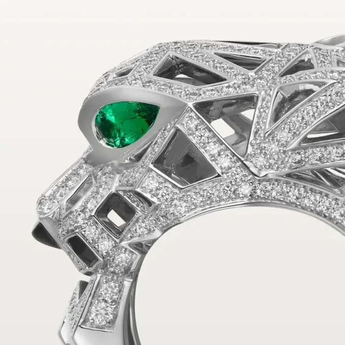 Anel Panthere De Cartier – Ouro Branco, Ônix, Esmeraldas, Diamantes – Cartier