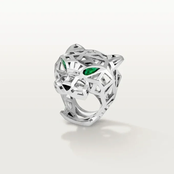 Anel Panthere De Cartier – Ouro branco não rodiado, granadas tsavoritas, ônix – Cartier