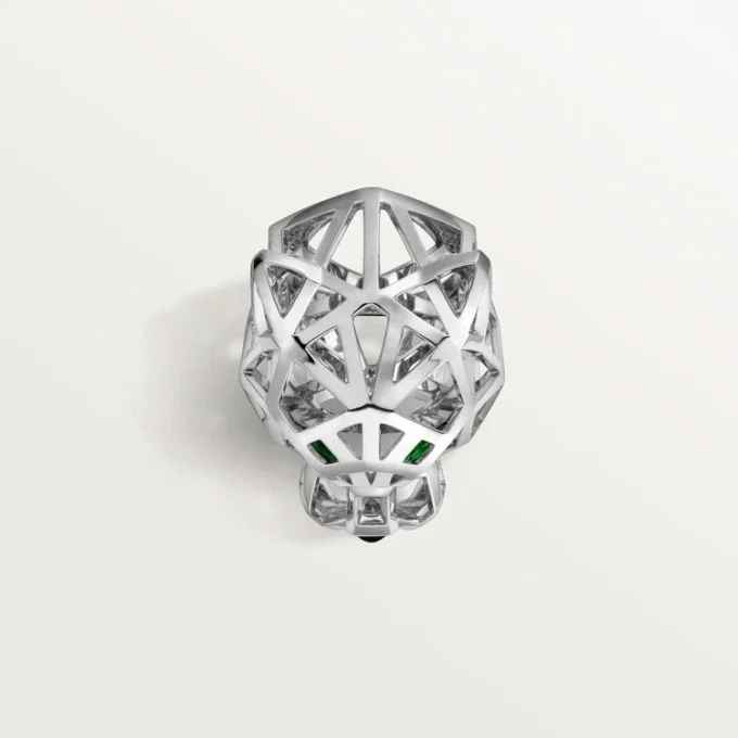 Anel Panthere De Cartier – Ouro branco não rodiado, granadas tsavoritas, ônix – Cartier