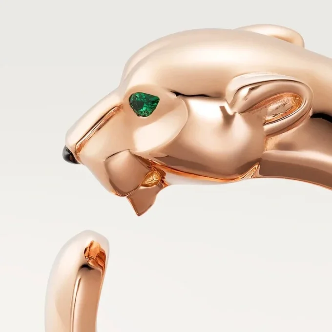 Anel Panthere De Cartier – Ouro rosa, granadas tsavoritas, ônix – Cartier