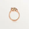 Anel Panthere De Cartier – Ouro rosa, granadas tsavoritas, ônix, laca preta, diamantes – Cartier