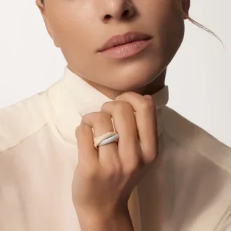 Anel Trinity, modelo grande, pavé