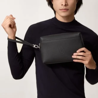 Bolsa quadrada, Must de Cartier – Pele de bezerro preta, acabamento em paládio – Cartier