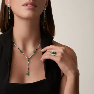 Brincos En Equilibre, Esmeralda, Pavé