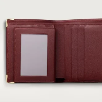 Carteira múltipla, Must de Cartier – Pele de bezerro cor de vinho, acabamento dourado – Cartier