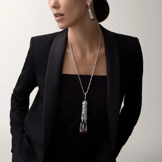 Colar longo Panthere De Cartier, rubi, multiuso, modelo grande, pavé