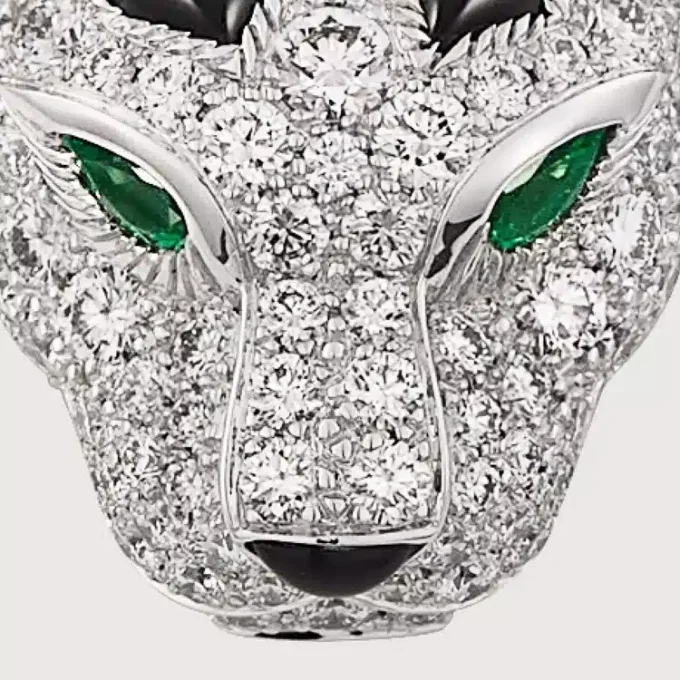 Colar Panthere De Cartier com diamantes, ouro branco | Cartier EUA