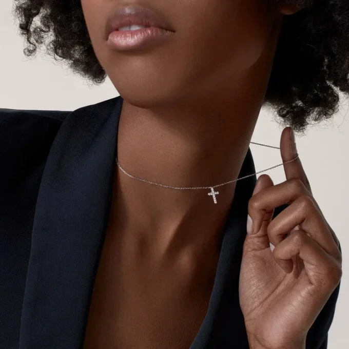Colar Symbols – Ouro branco, diamantes – Cartier