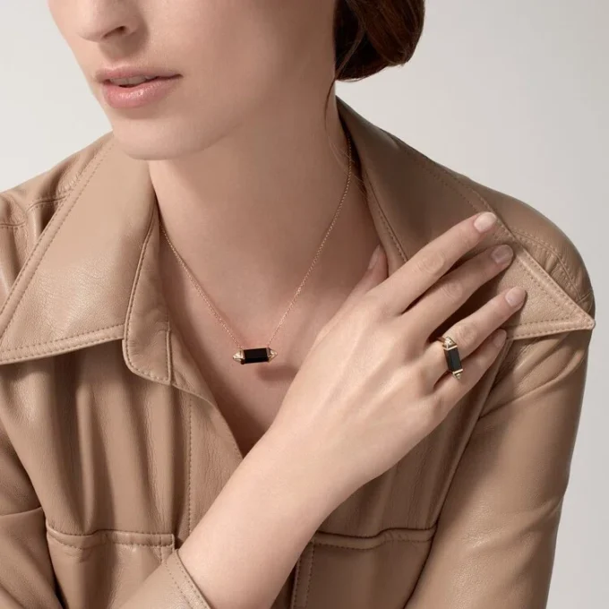 Anel Les Berlingots De Cartier, semi-pavimentado
