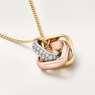 Pingente Trinity, em forma de almofada, com meia pavé