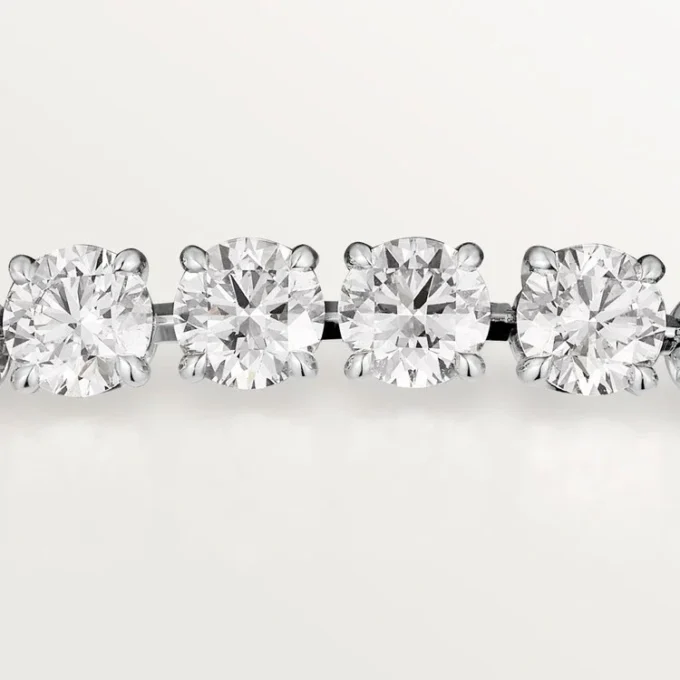 Pulseira Lignes Essentielles, diamantes em corte brilhante