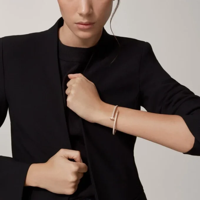 Pulseira Juste Un Clou, Modelo Clássico, Diamantes