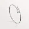 Pulseira Juste Un Clou, modelo pequeno, diamantes