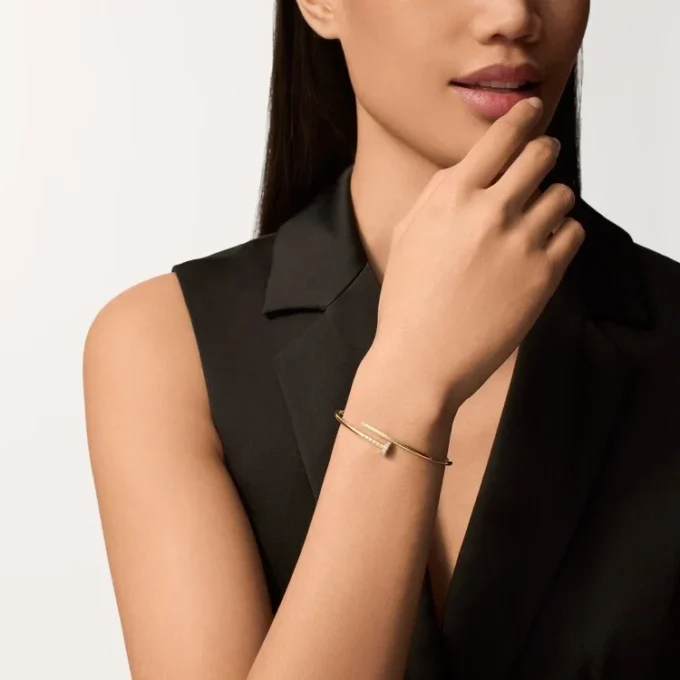 Pulseira Juste Un Clou, modelo pequeno, diamantes