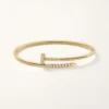 Pulseira Juste Un Clou, modelo pequeno, diamantes com cravação invertida
