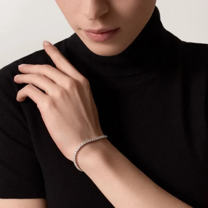 Pulseira Lignes Essentielles, diamantes em corte brilhante