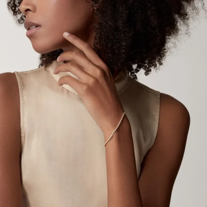 Pulseira Lignes Essentielles, diamantes em corte brilhante