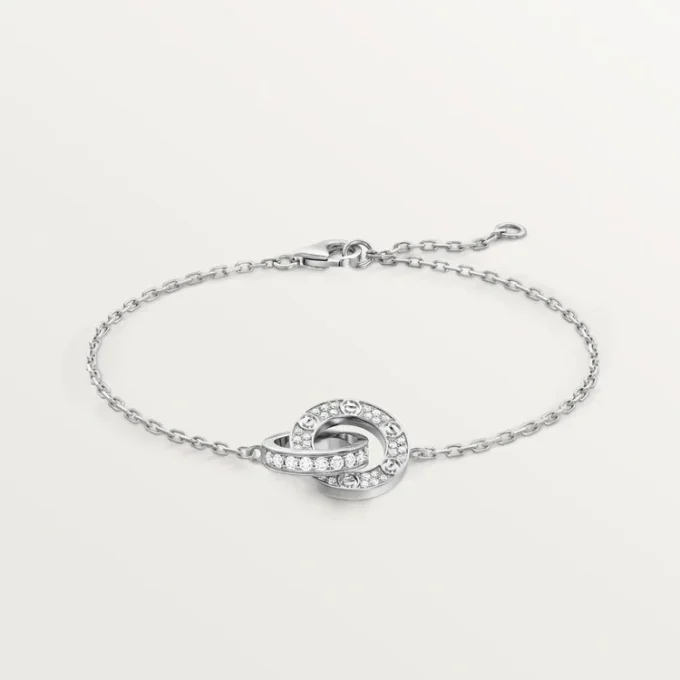 Pulseira Love, em corrente, pavé