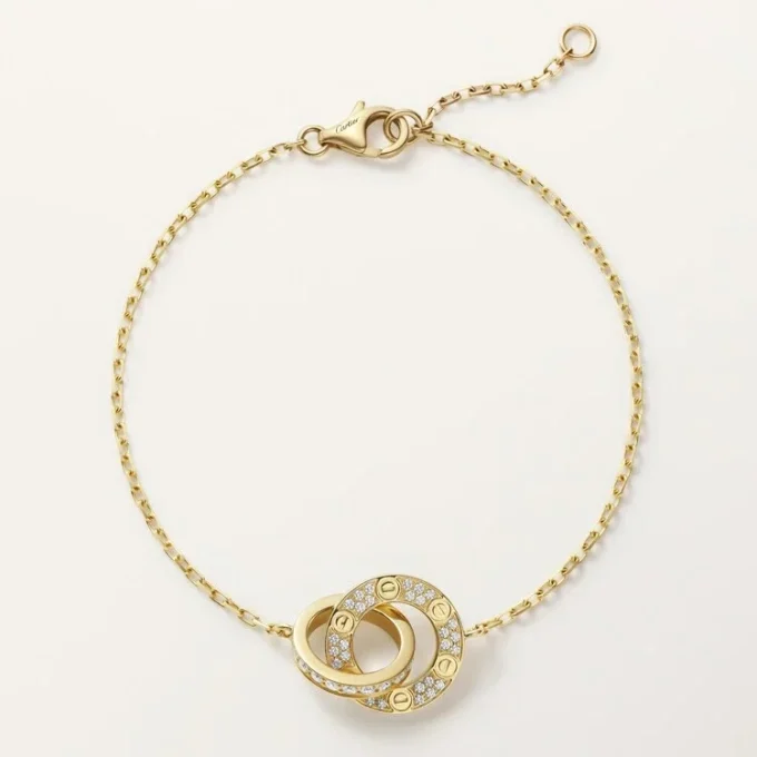 Pulseira Love, em corrente, pavé
