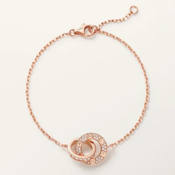 Pulseira Love, em corrente, pavé