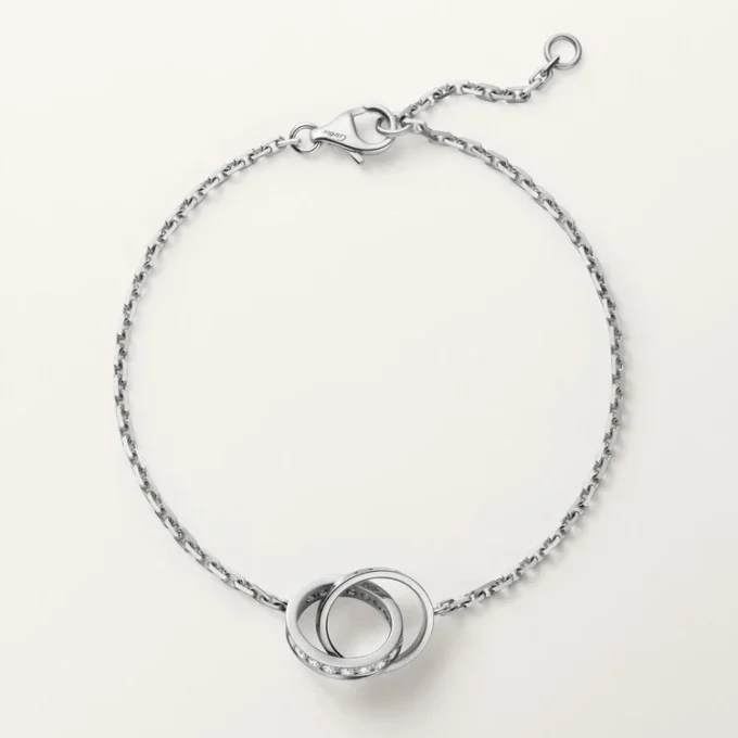 Pulseira Love, em corrente, semi-pavimentada