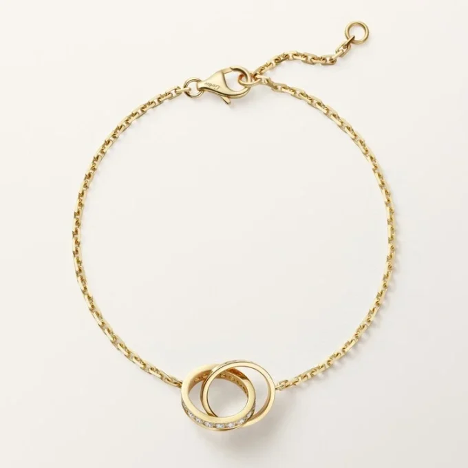 Pulseira Love, em corrente, semi-pavimentada
