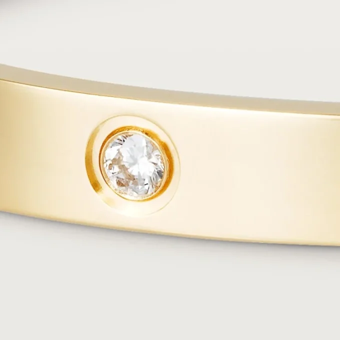 Pulseira Love, Modelo Clássico, 4 Diamantes