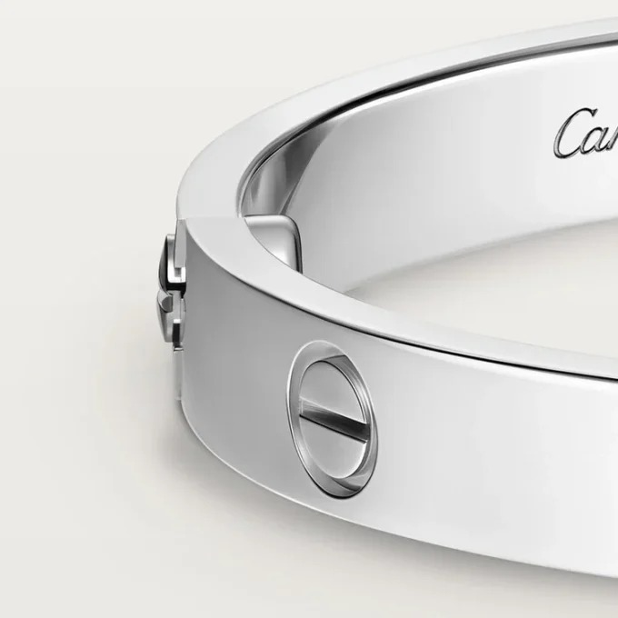 Pulseira Love, Modelo Clássico, 4 Diamantes