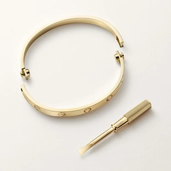 Pulseira Love, Modelo Clássico, Escovada
