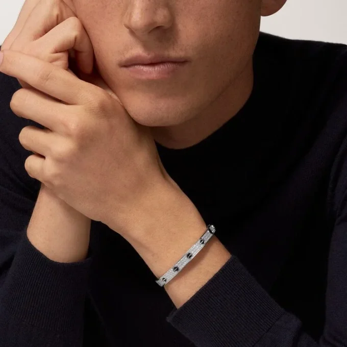 Pulseira Love, Modelo Clássico, Pavé, Cerâmica