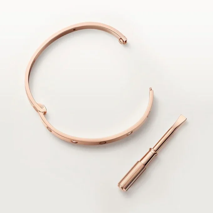 Pulseira Love, modelo médio, 4 diamantes