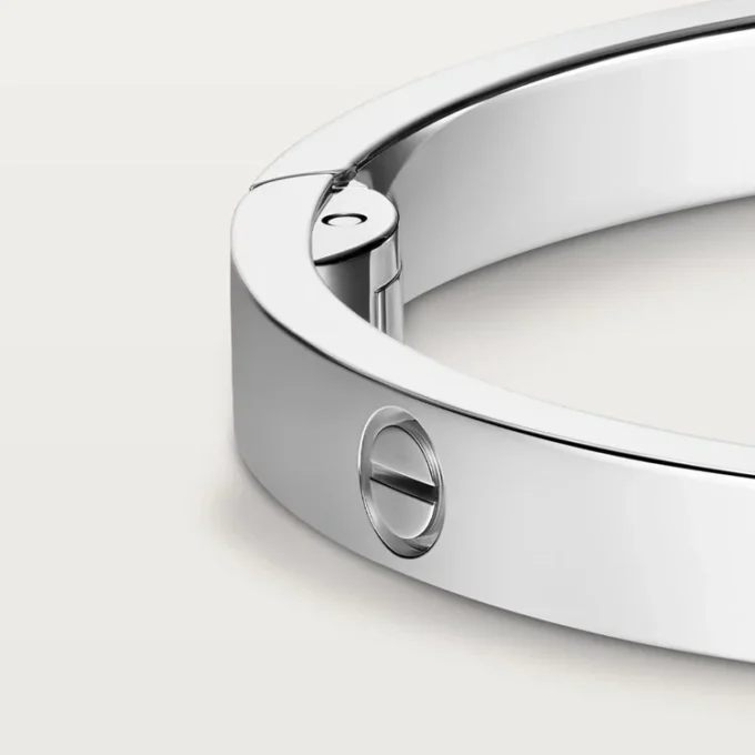 Pulseira Love, modelo médio